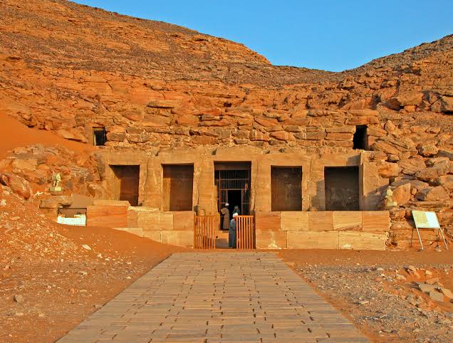 Temple of Al- Durr