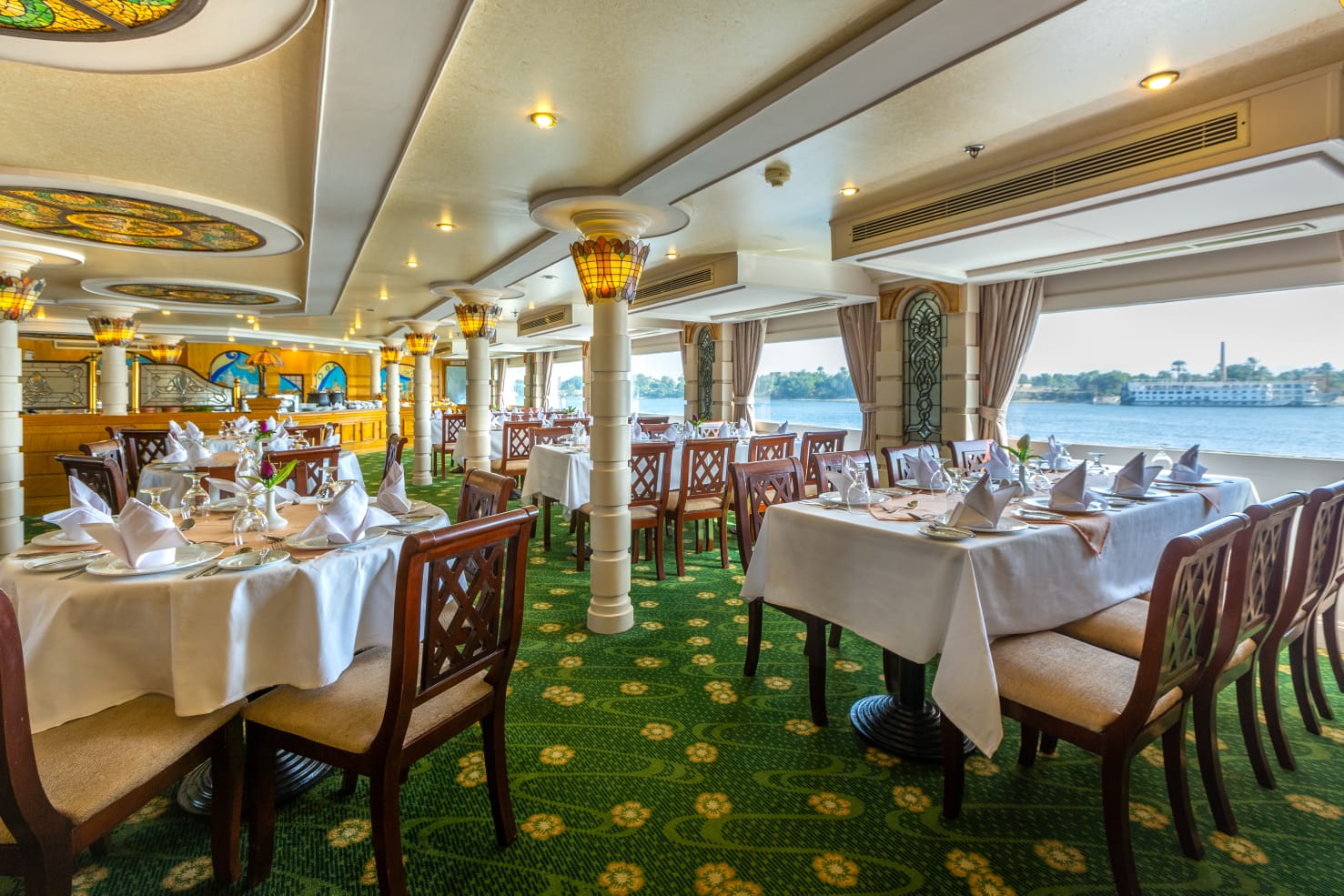 Chateau Laffayette Nile Cruise Restaurant